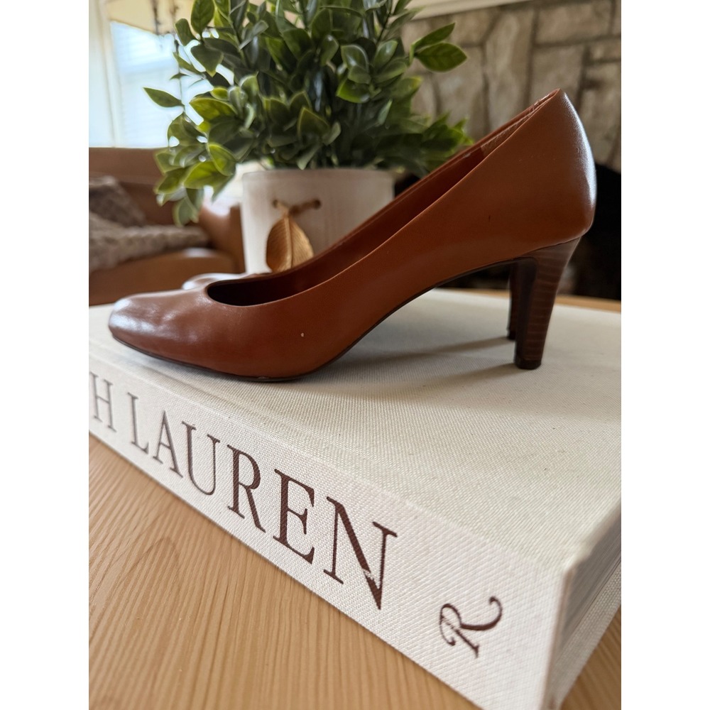 Lauren Ralph Lauren Womens Brown Leather Kitten Toe Old Money Heels Size 7B - Picture 4 of 8
